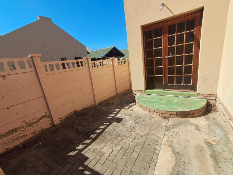 2 Bedroom Property for Sale in Navalsig Free State
